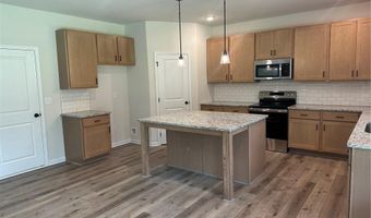 326 Rodeo Dr, Auburn, GA 30011