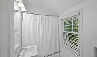 5901 DEVONSHIRE Dr, Bethesda, MD 20816