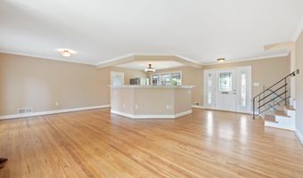 5817 SWARTHMORE Dr, Berwyn Heights, MD 20740