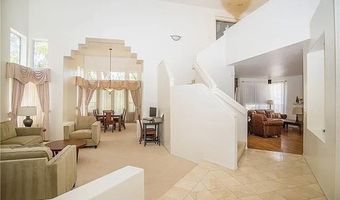 823 S Parkglen Pl, Anaheim, CA 92808
