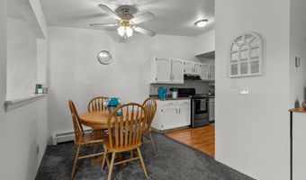 206 ROYAL Ct 12, Appleton, WI 54915