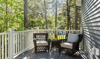 28 Colony Dr, Barnstead, NH 03225