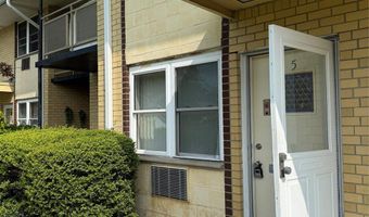 700 Broadway 5, Amityville, NY 11701
