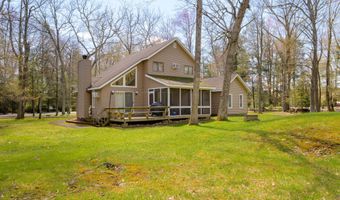 143 Longfellow Cir, Albrightsville, PA 18210