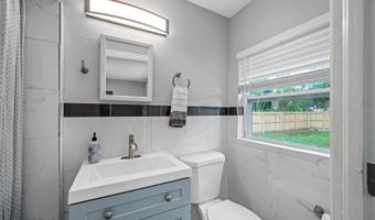 1408 ROGERS St, Clearwater, FL 33756