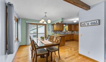 135 Knollwood St W, Annandale, MN 55302