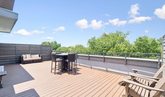 1800 MOUNT VERNON Ave 105, Alexandria, VA 22301