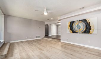 1549 LINWOOD Dr, Clearwater, FL 33755
