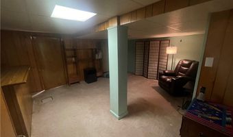 956 Beaver Rd, Ambridge, PA 15003