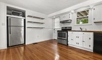 775 E 5th St 1, Boston, MA 02127