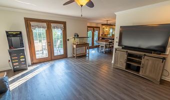 19328 Stirrup Dr, Abingdon, VA 24211