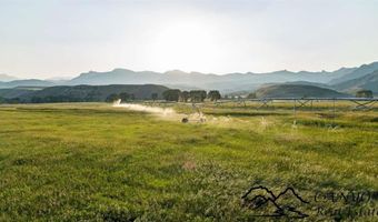 40 Castle Rock Rd, Cody, WY 82414