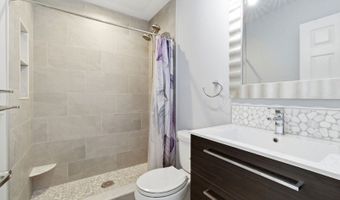 82 Cliffwood Ave, Aberdeen Twp., NJ 07721
