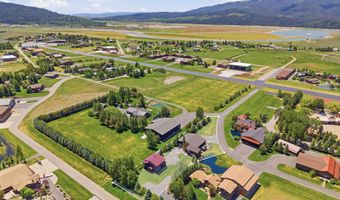 186 E RESERVE Dr, Alpine, WY 83128