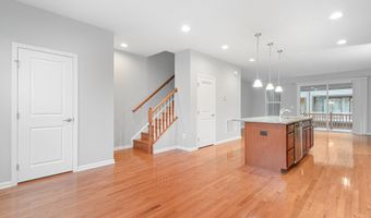 22273 SIMS Ter, Ashburn, VA 20148