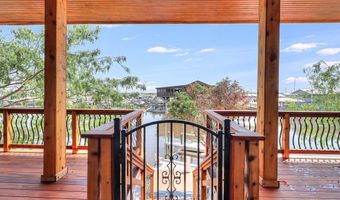 113 Bay Ct, Aransas Pass, TX 78382