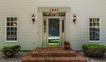 1837 S LEE St, Appleton, WI 54915