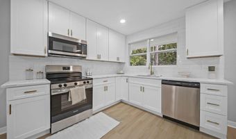 1623 Cunard Rd, Columbus, OH 43227
