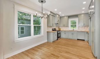 6047 Kennedy Ave, Cincinnati, OH 45213