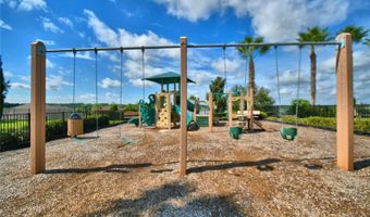 5298 TENNESSEE RIDGE Ct, Auburndale, FL 33823