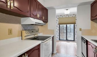 1503 Birnamwood Trail Dr, Ballwin, MO 63021