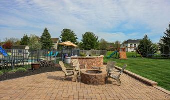 5 Denise Dr, Allentown, NJ 08501