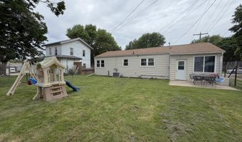 506 5TH St, Armstrong, IA 50514