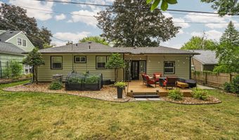 830 Redeemer Ave, Ann Arbor, MI 48103