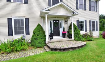 34 Chippenwood Ln, Bristol, CT 06010