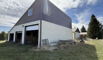 11100 Bens Rd, Cascade, ID 83611