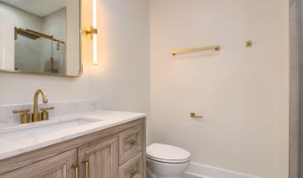 706 Augustine Rd, Atlantic City, NJ 08401