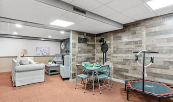 26 Mystique Ln 26, Cromwell, CT 06416
