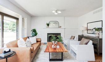 1814 W Suncrest Dr, Boise, ID 83705