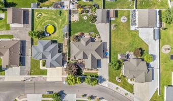 748 Dell Rd, Chubbuck, ID 83202