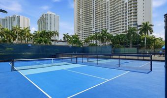 7000 W Island Blvd 907, Aventura, FL 33160