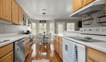 610 Pine Bluff St, Keene, TX 76031