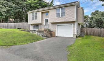 5 Craigie Ave, Johnston, RI 02919