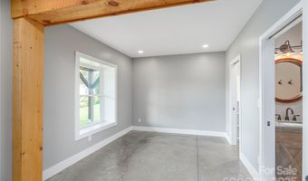 234 Erwin Hills Rd, Asheville, NC 28806