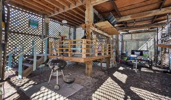 7639 6th St, Bell, FL 32619