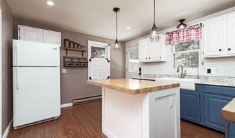 10 Ship St, Jamestown, RI 02835