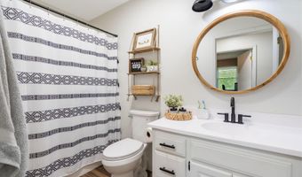 11276 Co Road A-408, Ava, MO 65608
