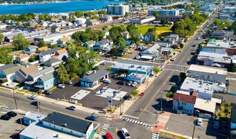 1208 Maplewood Rd, Belmar, NJ 07719