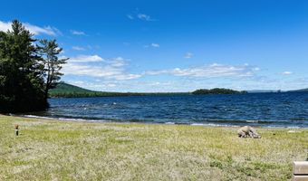 15 N Ridge Rd, Beaver Cove, ME 04441