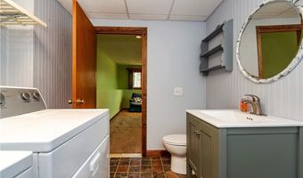 173 Whaley Hollow Rd, Coventry, RI 02891