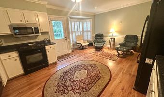 2450 Tuxedo Pl, Albany, GA 31707