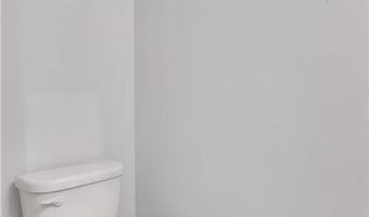 313 Rolling Green Rd, Adairsville, GA 30103