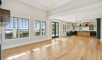 8107 Doar Rd, Awendaw, SC 29429