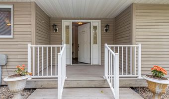 1850 Petes Point Ln SW, Alexandria, MN 56308