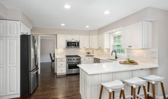 2326 Heather Hill Blvd, Anderson Twp., OH 45244
