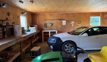 425 River Dr, Challis, ID 83226